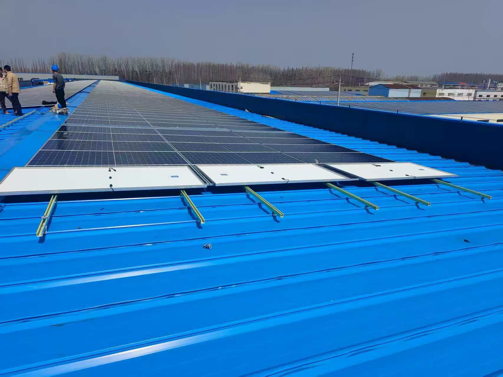 Industrial roof installation